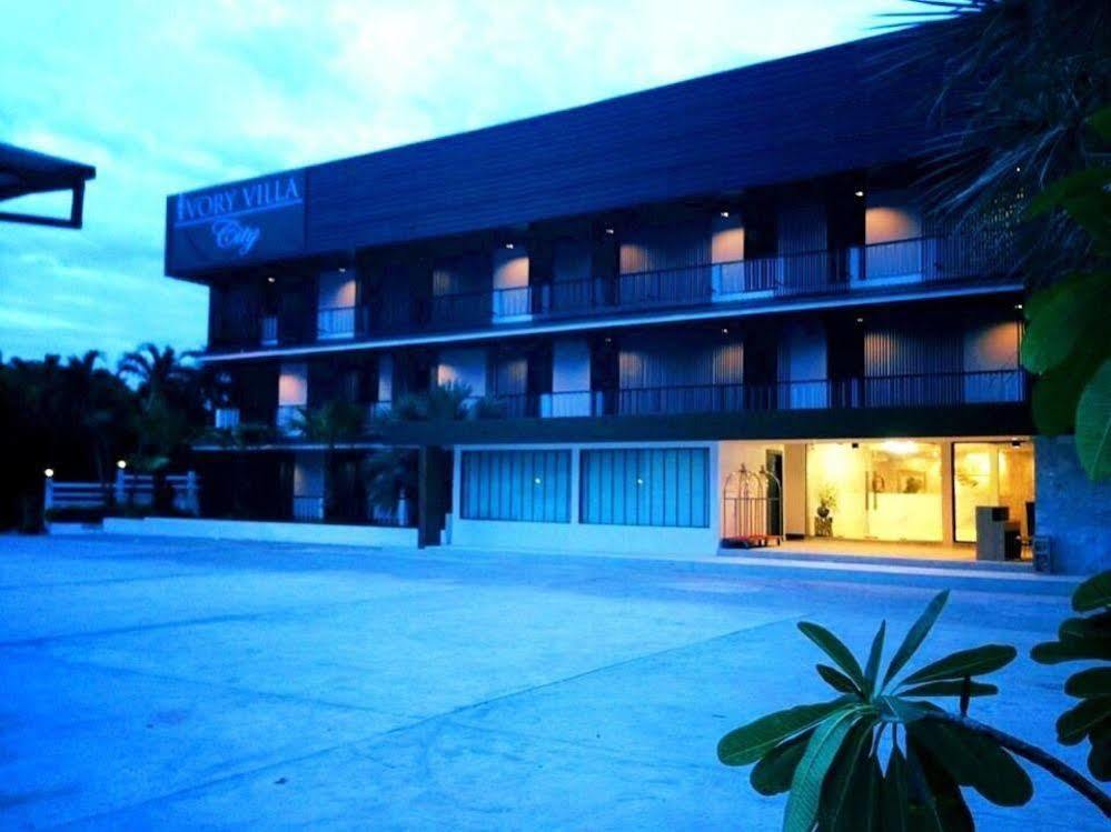 The Ivory Villa Pattaya Luaran gambar